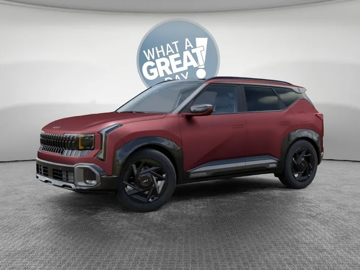 2027 Kia Seltos - view 3