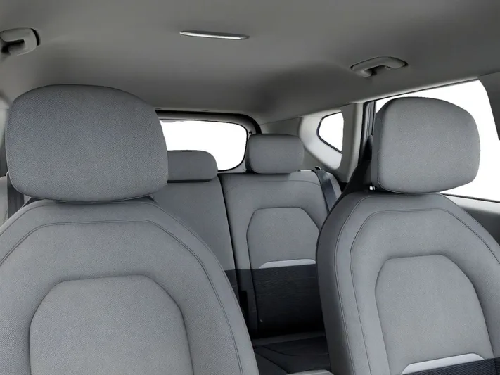 2027 Kia Seltos - view 27