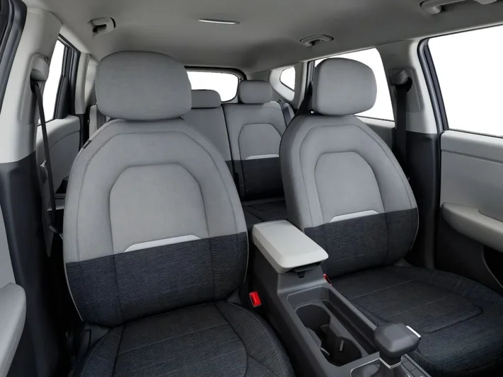 2027 Kia Seltos - view 15