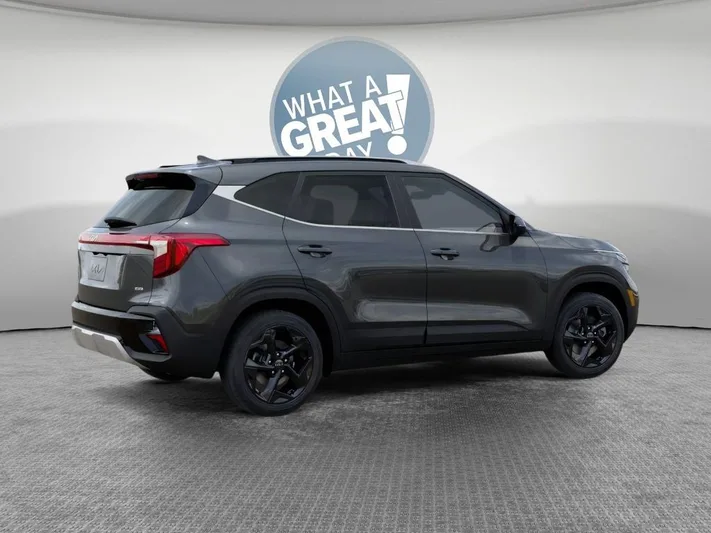 2026 Kia Seltos - view 6