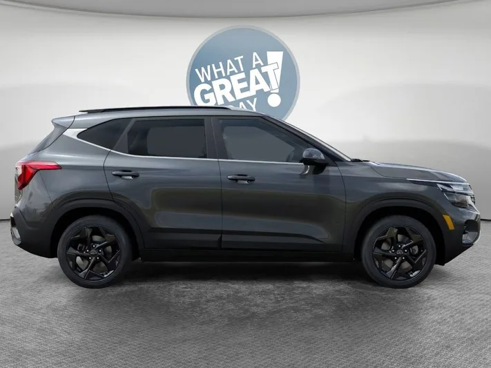 2026 Kia Seltos - view 7