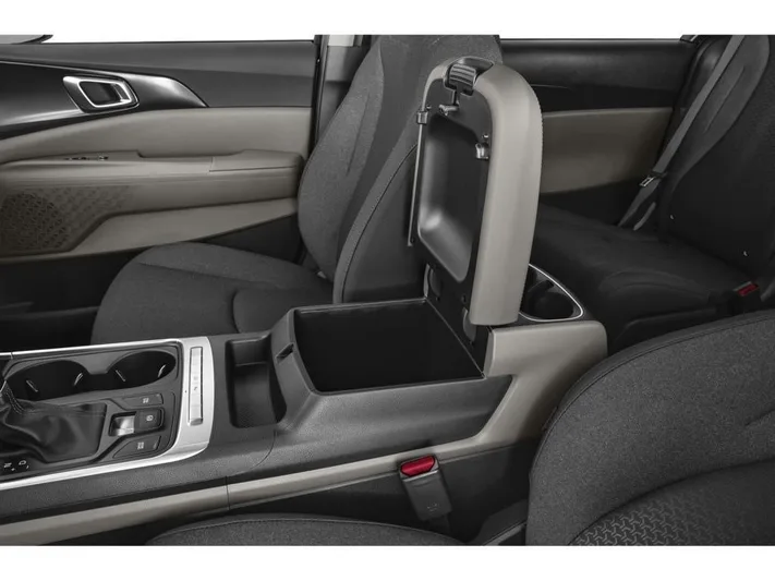 2027 Kia Carnival - view 13