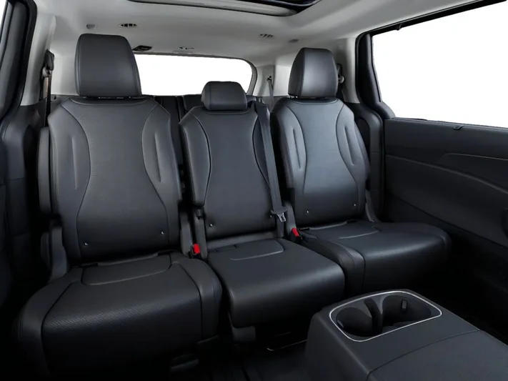 2026 Kia Carnival - view 16
