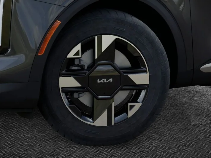 2026 Kia Sportage - view 9
