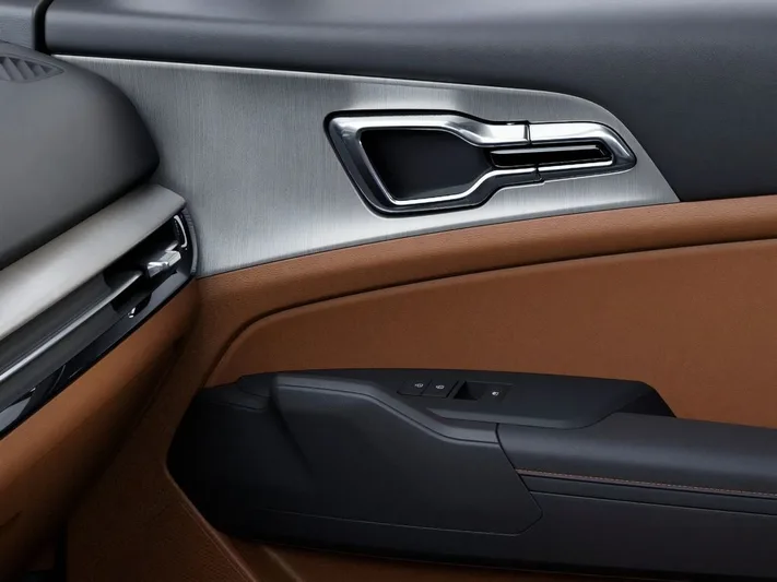 2027 Kia Sportage - view 25