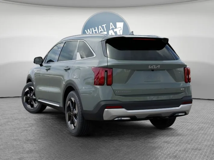 2026 Kia Sorento - view 4
