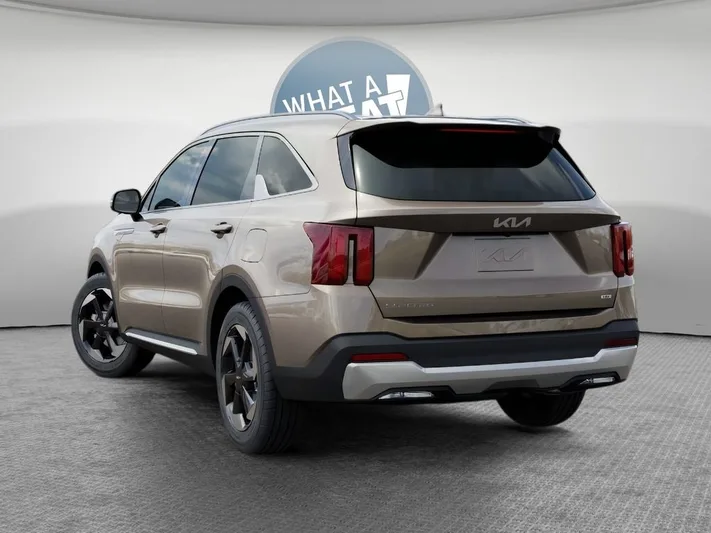 2026 Kia Sorento - view 4