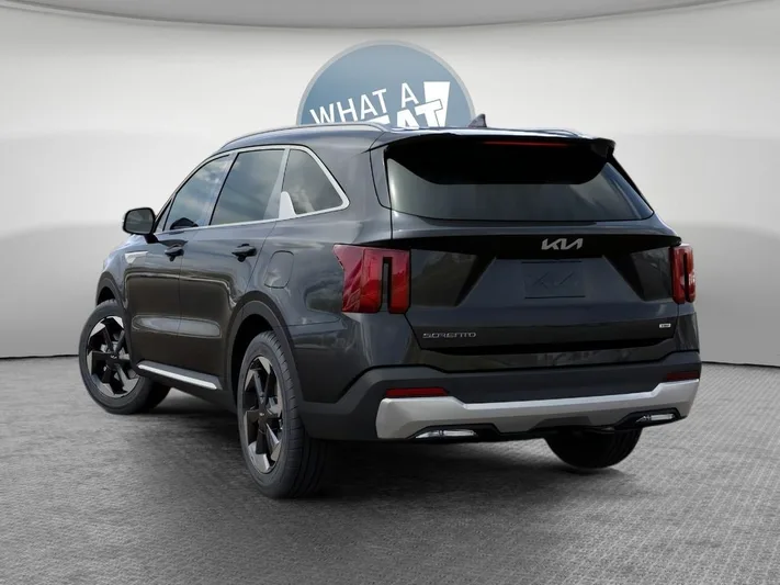 2026 Kia Sorento - view 4