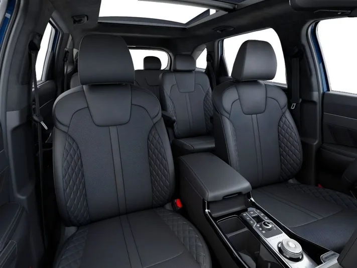 2026 Kia Sorento - view 15