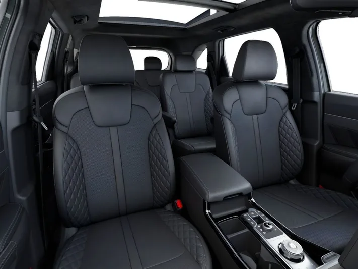 2026 Kia Sorento - view 15