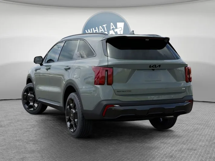 2026 Kia Sorento - view 4