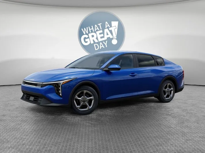 2026 Kia K4 - view 3