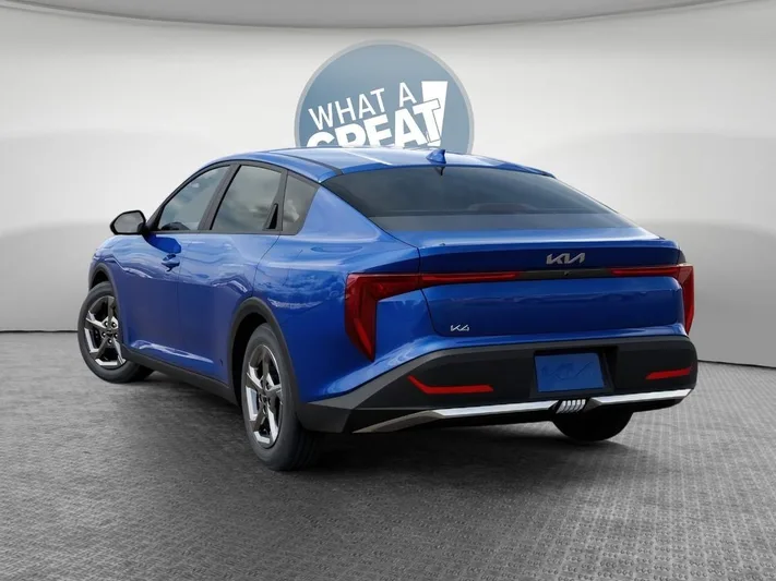 2026 Kia K4 - view 4