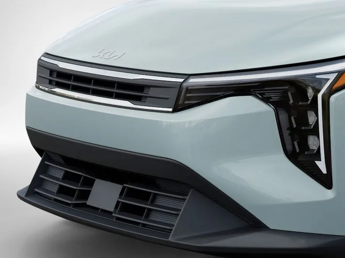 2026 Kia K4 - view 12