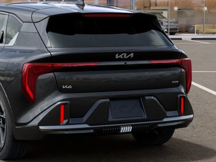 2026 Kia K4 - view 13
