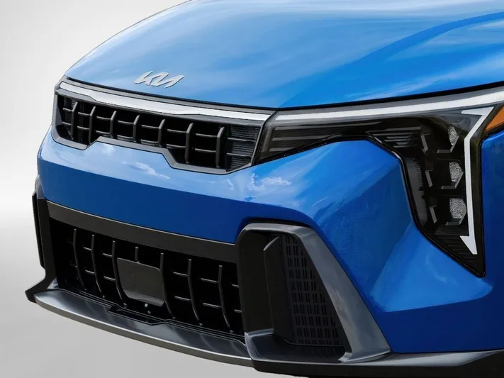 2026 Kia K4 - view 12