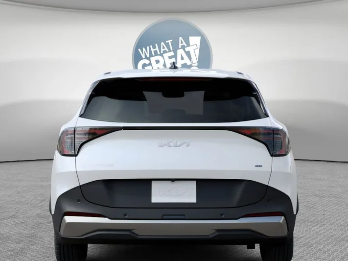 2026 Kia Sportage - view 13