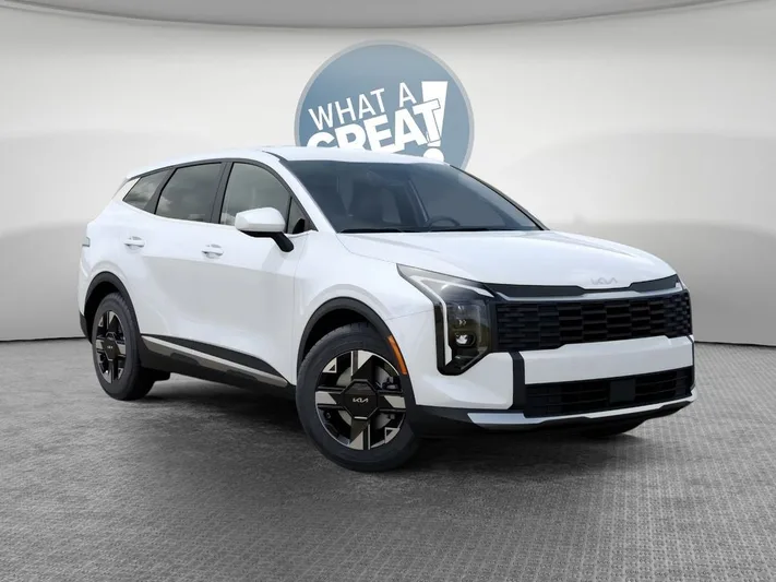 2026 Kia Sportage - view 8