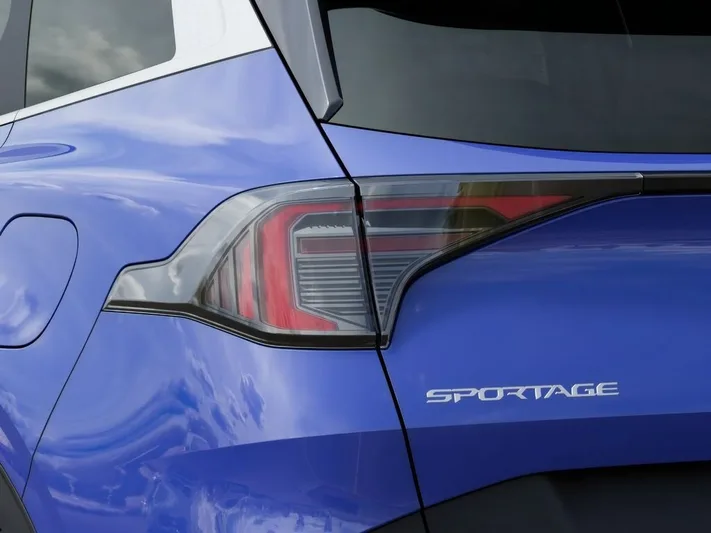 2026 Kia Sportage - view 11