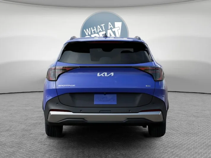 2026 Kia Sportage - view 13