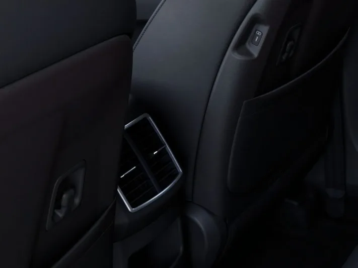 2026 Kia Sportage - view 26