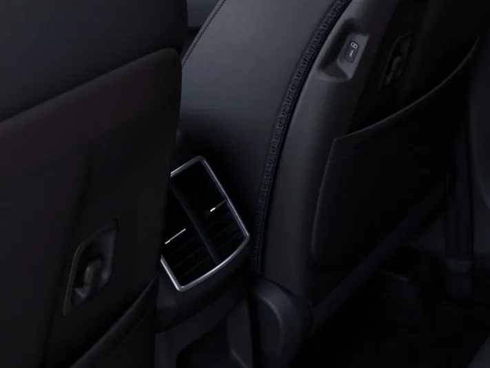 2026 Kia Sportage - view 25