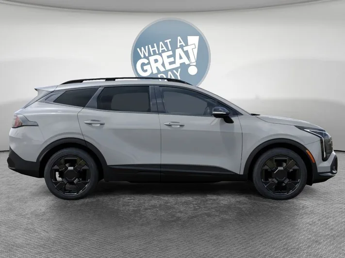 2026 Kia Sportage - view 7
