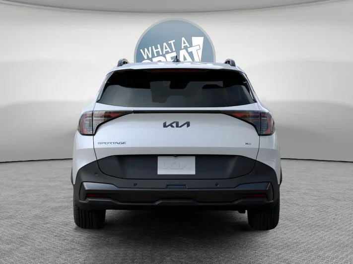 2026 Kia Sportage - view 13