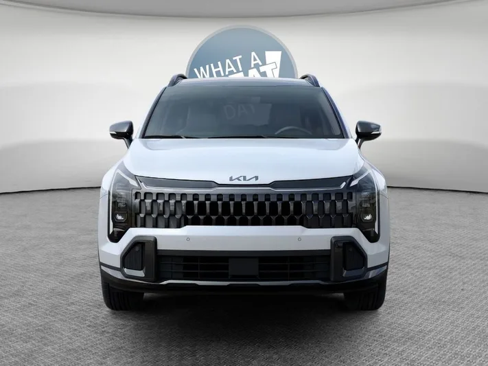 2026 Kia Sportage - view 2