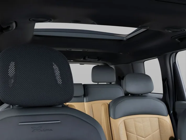 2027 Kia Telluride - view 27