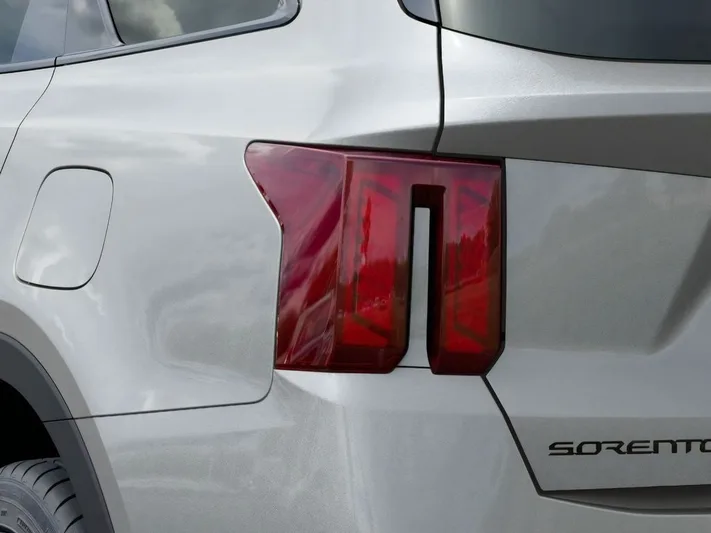 2026 Kia Sorento - view 11