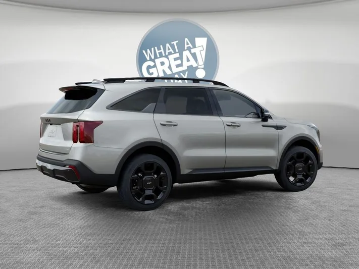 2026 Kia Sorento - view 6