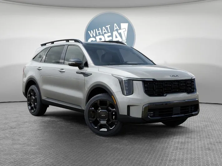 2026 Kia Sorento - view 8