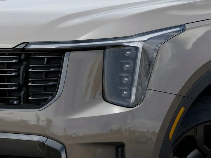 2026 Kia Sorento - view 10