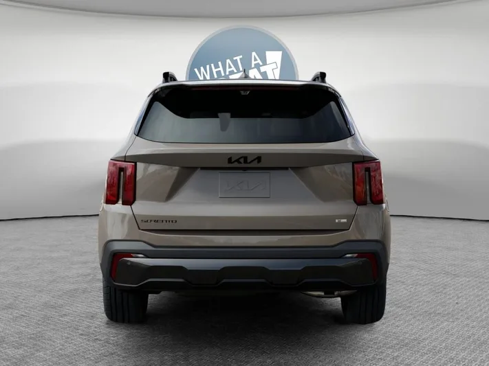 2026 Kia Sorento - view 13