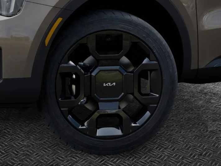 2026 Kia Sorento - view 9