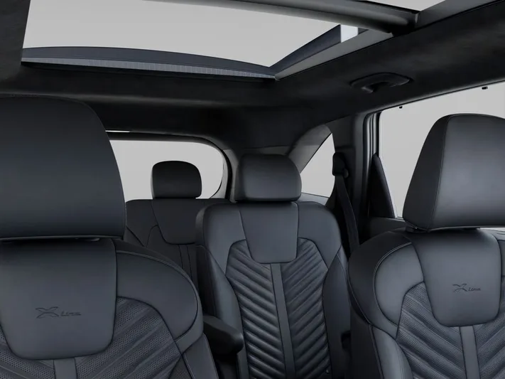 2026 Kia Sorento - view 27