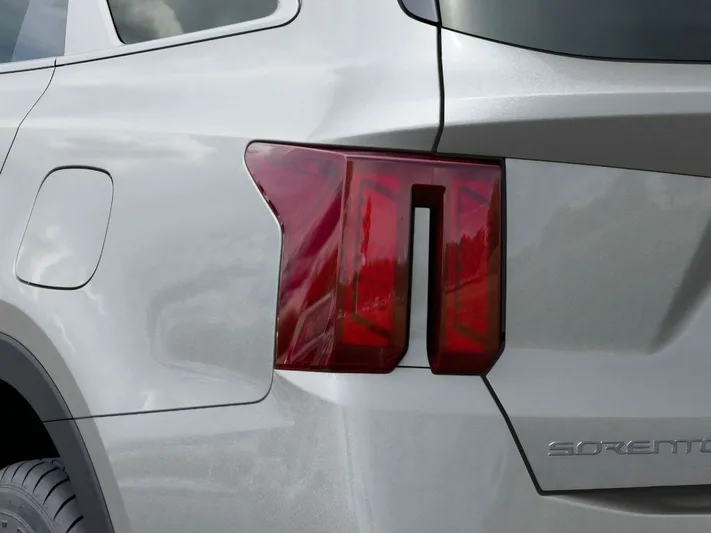 2026 Kia Sorento - view 11