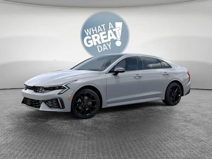2026 Kia K5 - view 3