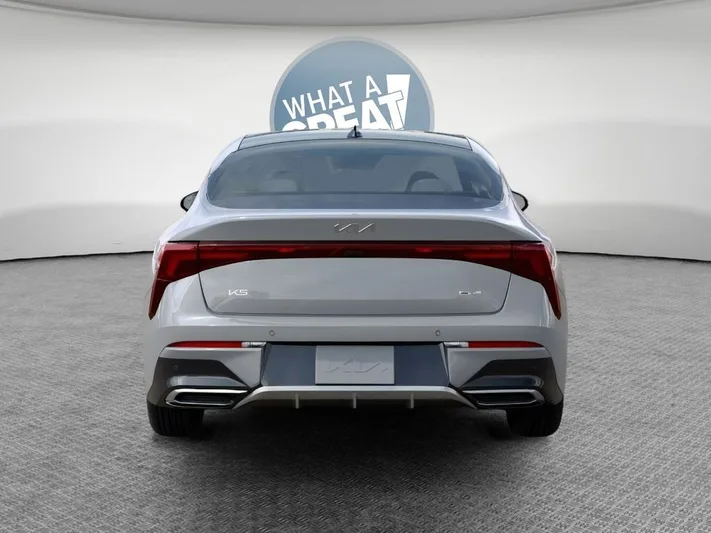 2026 Kia K5 - view 5