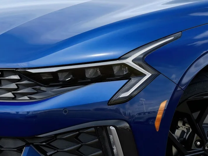 2026 Kia K5 - view 10