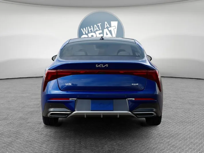 2026 Kia K5 - view 13