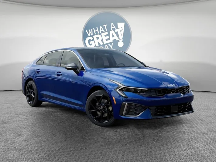2026 Kia K5 - view 8