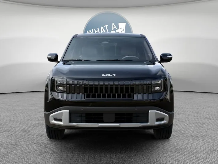 2027 Kia Seltos - view 2