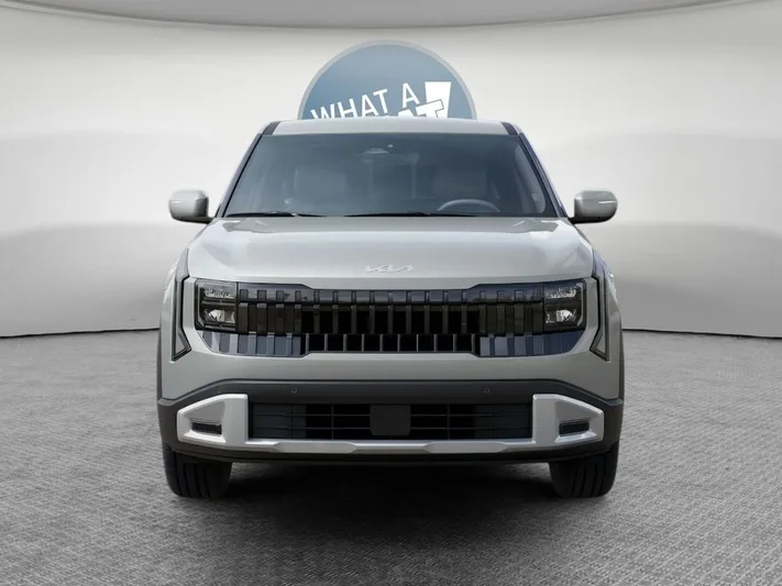 2027 Kia Seltos - view 2
