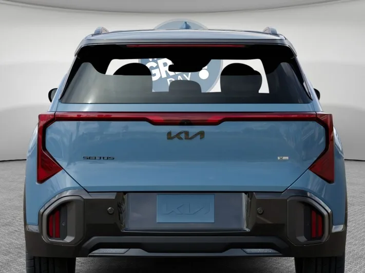 2027 Kia Seltos - view 13