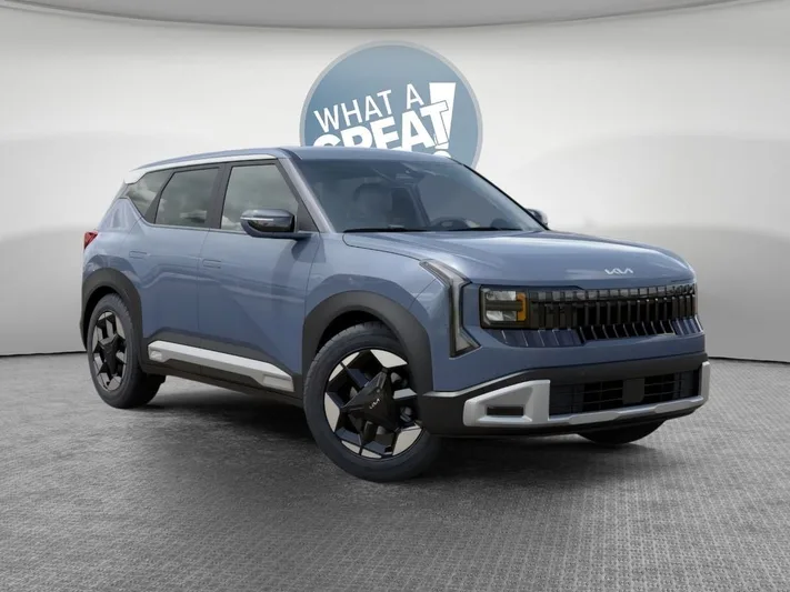 2027 Kia Seltos - view 8