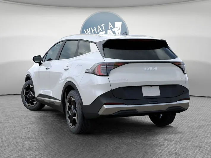 2026 Kia Sportage - view 4