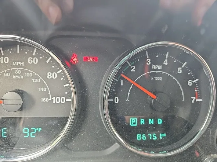2015 Jeep Wrangler - view 17