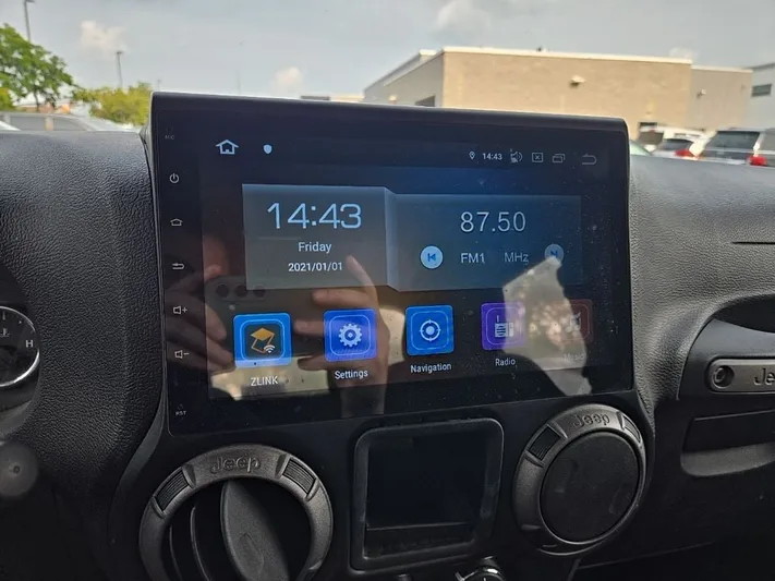 2015 Jeep Wrangler - view 21